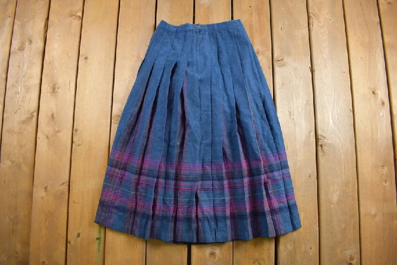 Vintage 1970s Pendleton Petite Plaid Pleated Skirt Size 26 x 29 / Women's Vintage / Vintage Skirt / True Vintage/ Jorts Party unclassified skirts