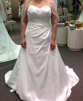 David's Bridal Taffeta A Line Gown with Sweetheart Neckline Discounted unclassified dresses