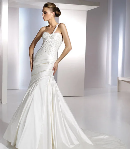 Pronovias San Patrick Enfasis Satin unclassified dresses